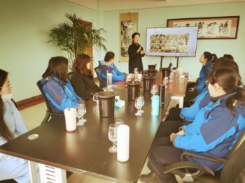 團(tuán)建活動(dòng)|魅力人生·品味生活，品酒會(huì)邀你共赴春天——中智精工“三八”國(guó)際婦女節(jié)團(tuán)建會(huì)圓滿舉行